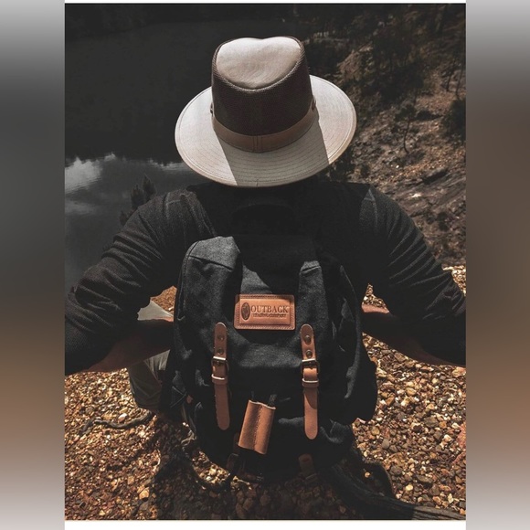 Outback Trading Co. RIVER GUIDE WITH MESH HAT - Picture 3 of 4